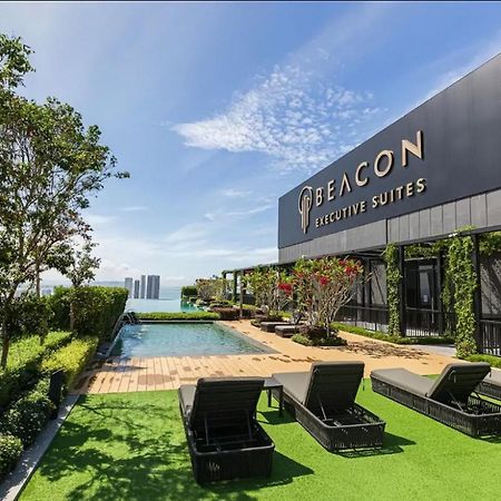 Skypool With Seaview 8Pax Beacon Executive Suites - Georgetown City Centre - 3Km To Komtar Екстериор снимка