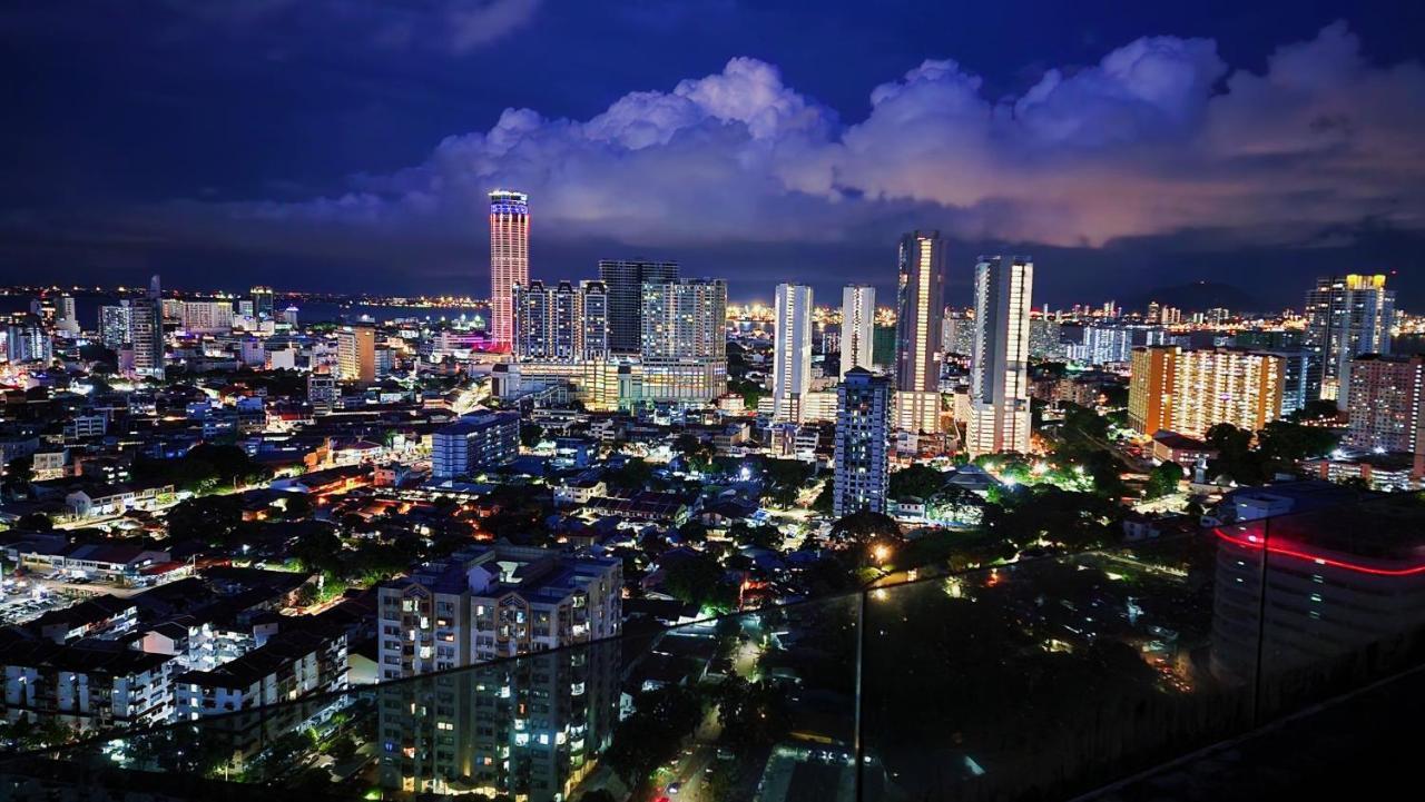 Skypool With Seaview 8Pax Beacon Executive Suites - Georgetown City Centre - 3Km To Komtar Екстериор снимка