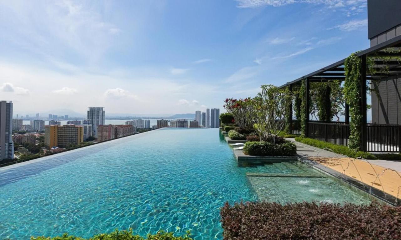 Skypool With Seaview 8Pax Beacon Executive Suites - Georgetown City Centre - 3Km To Komtar Екстериор снимка
