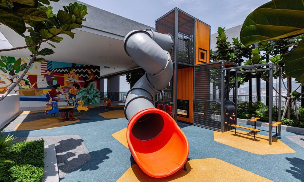 Skypool With Seaview 8Pax Beacon Executive Suites - Georgetown City Centre - 3Km To Komtar Екстериор снимка